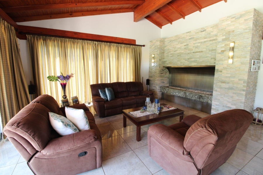 11 Bedroom Property for Sale in Van Der Hoff Park North West